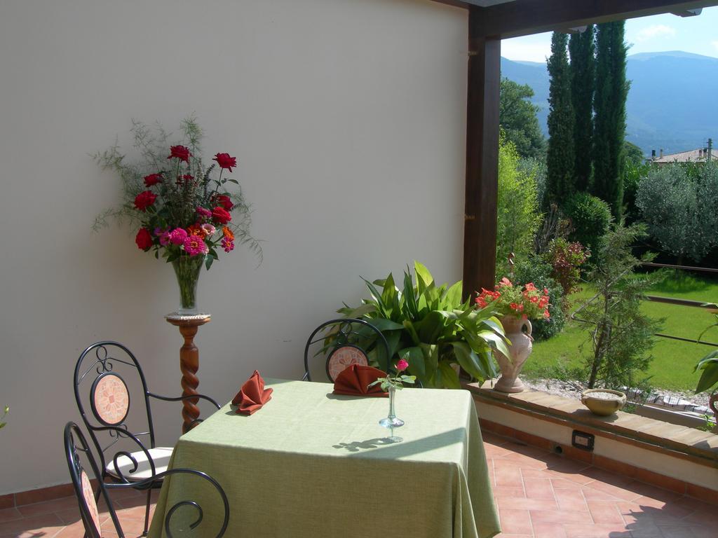 Vista Assisi Bed & Breakfast Екстериор снимка